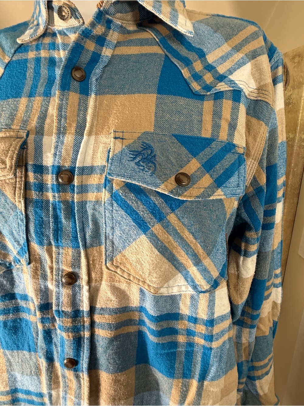 🦌 Legendary Whitetails Plaid Flannel Shirt Men’s Medium Blue Tan Western - Picture 6 of 10
